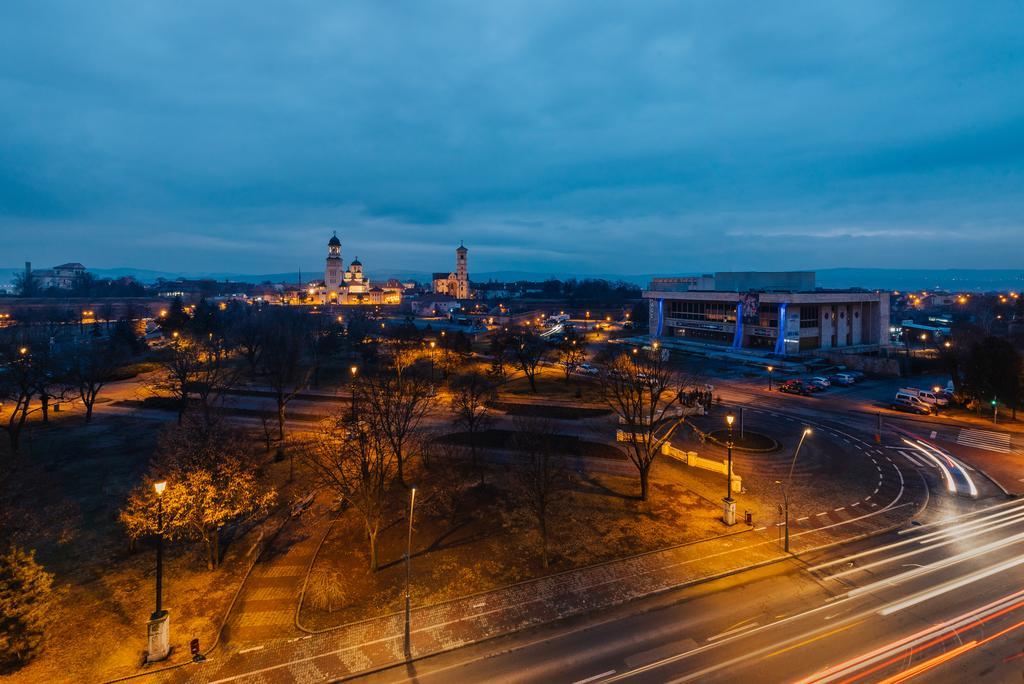Penthouse Anairam Daire Alba Iulia Dış mekan fotoğraf